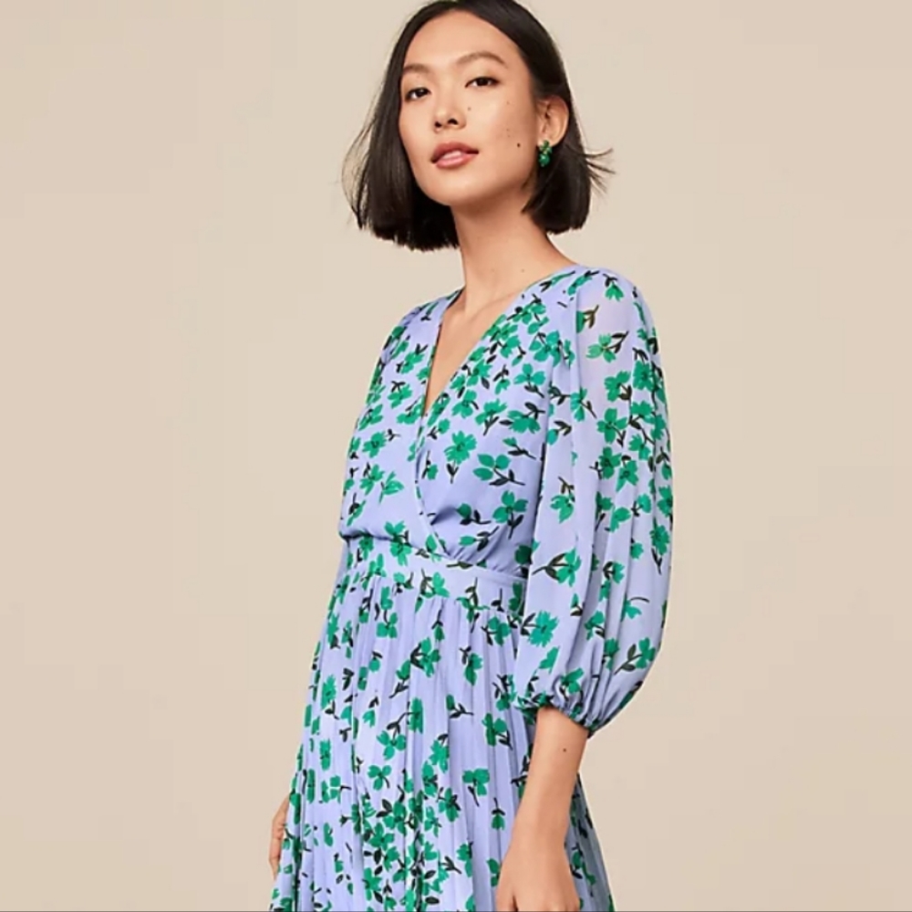 Floral Ann Taylor pleated dress